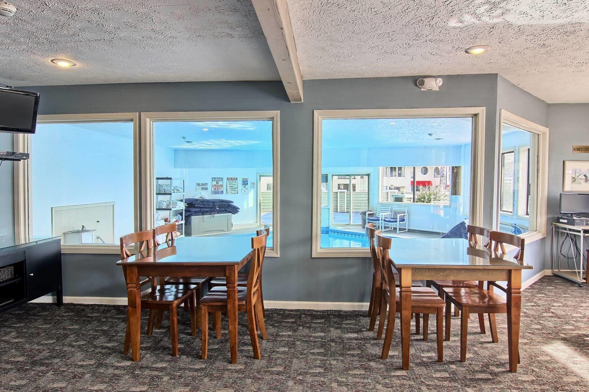 Pointes North Inn 沙勒沃伊 外观 照片