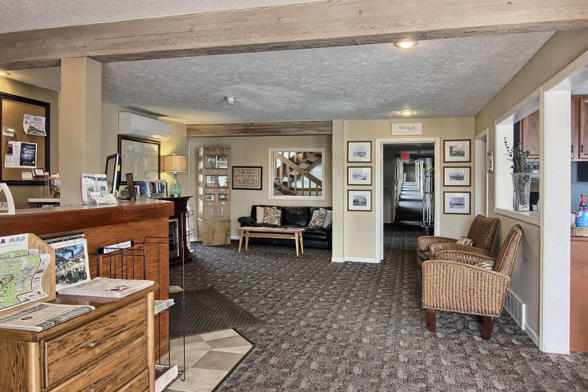 Pointes North Inn 沙勒沃伊 外观 照片